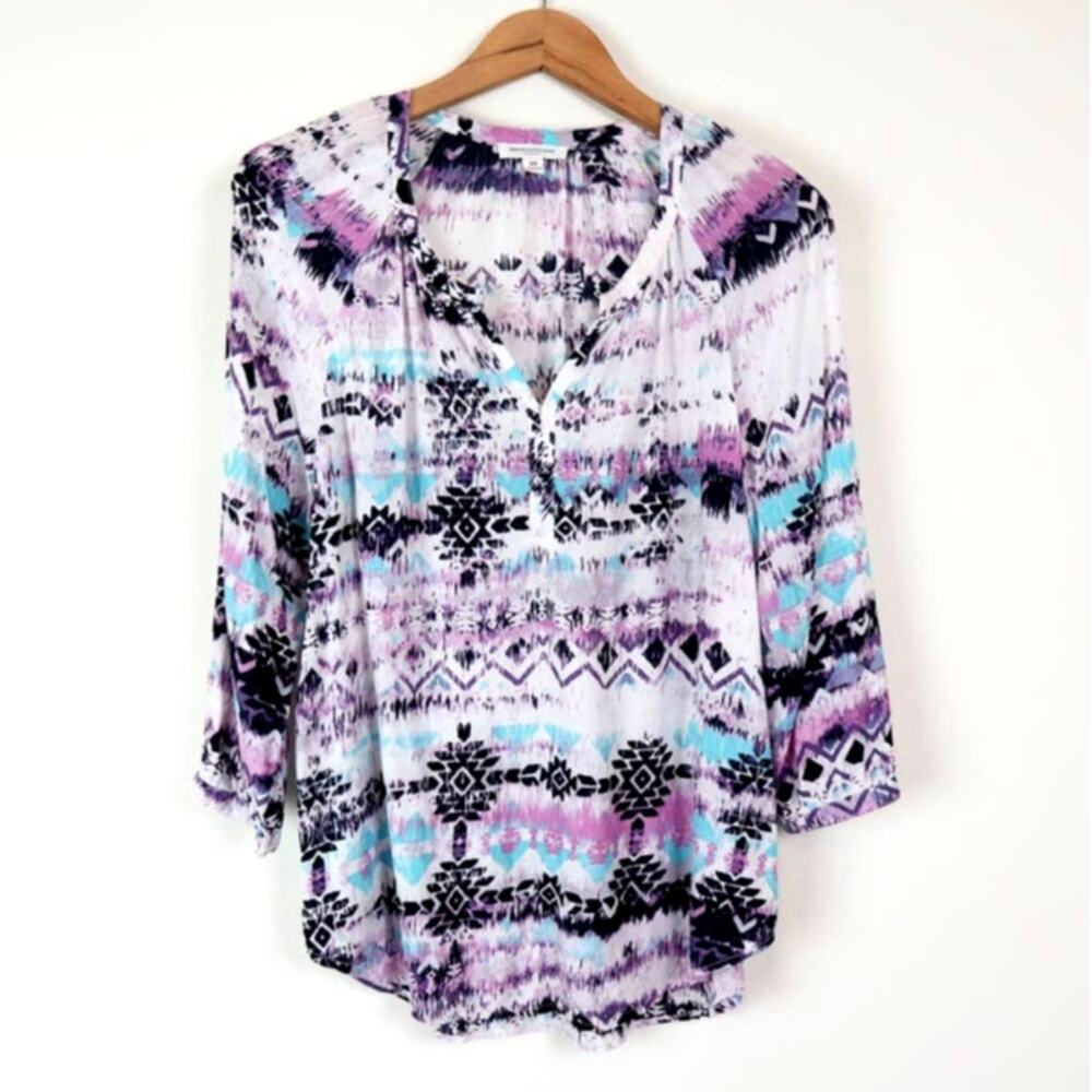 BeachLunchLounge Size XS V Neck Blouse 3/4 Raglan Sleeve Purple Blue